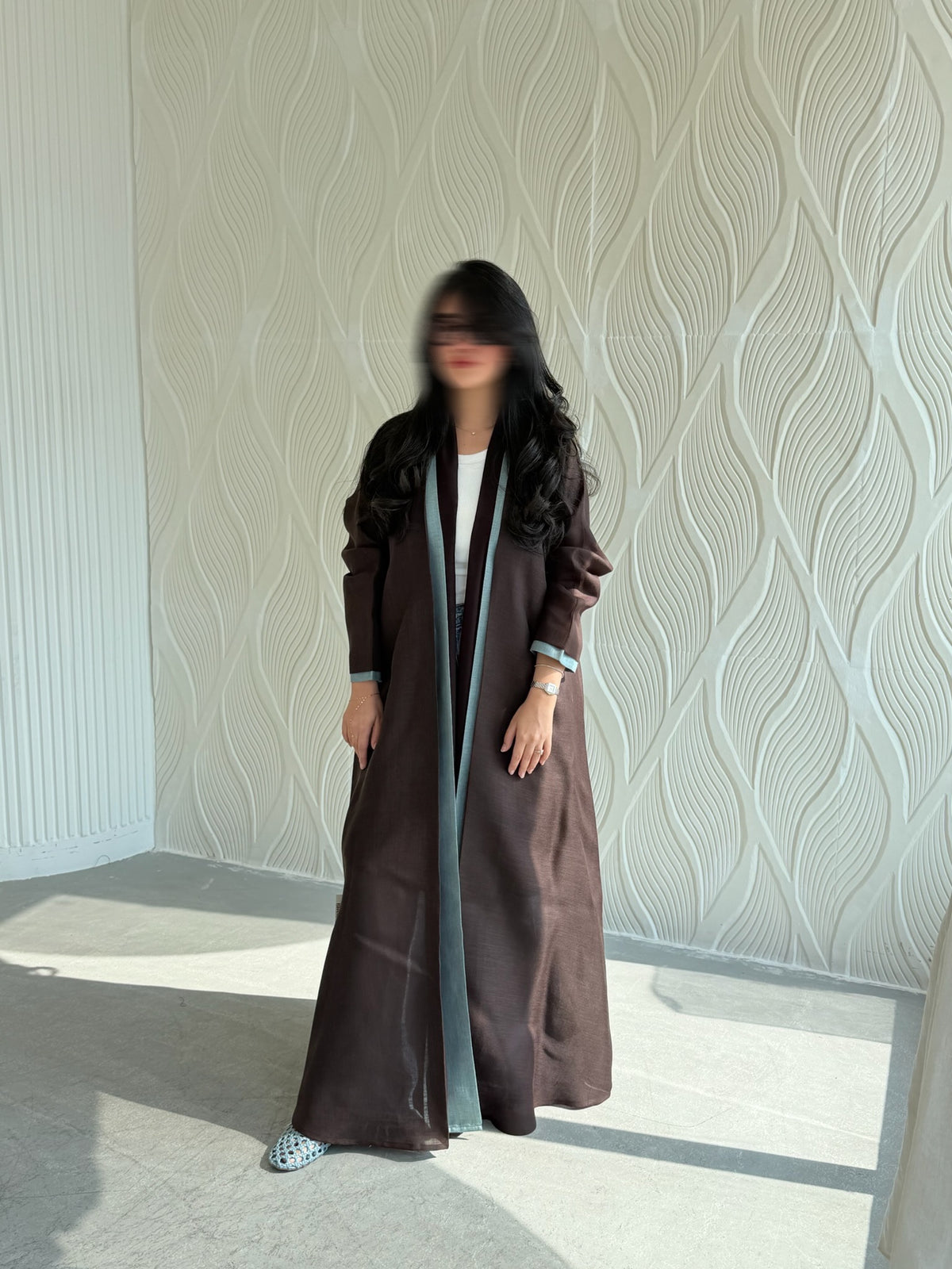 Brown linen with blue details