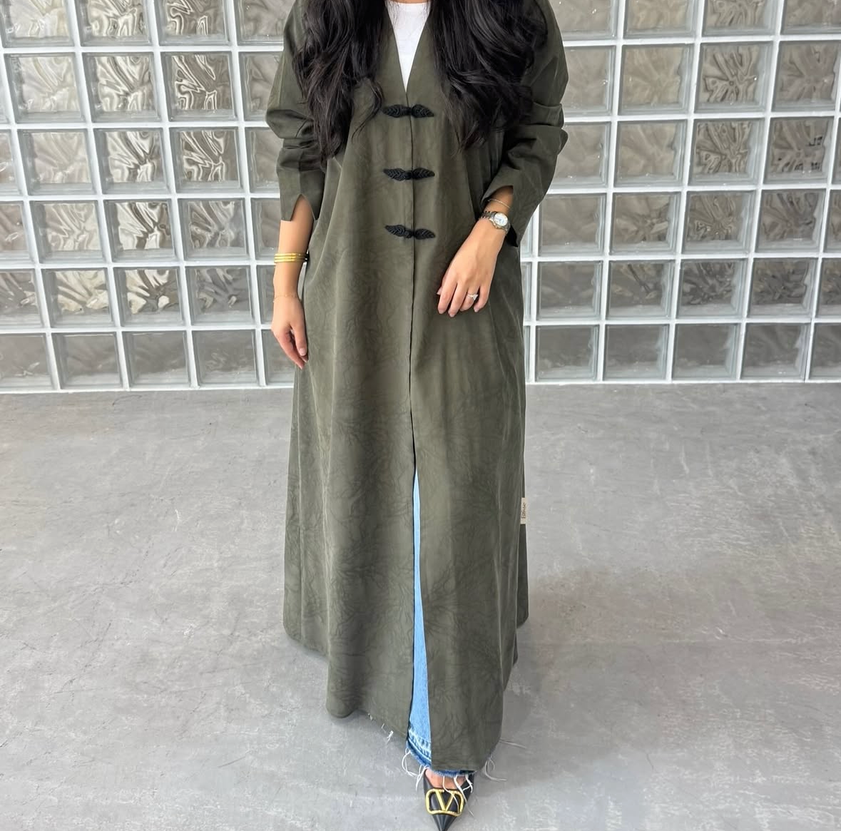 Olive green with black hooks